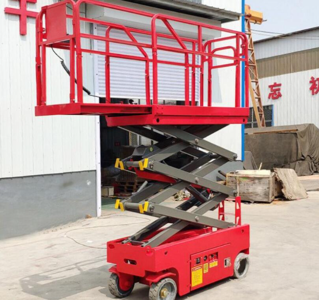 句容移动剪叉式升降机